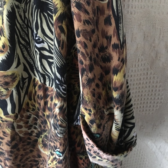 Vintage Women’s Button Down “Safari” Shirt Size L - Picture 2 of 7